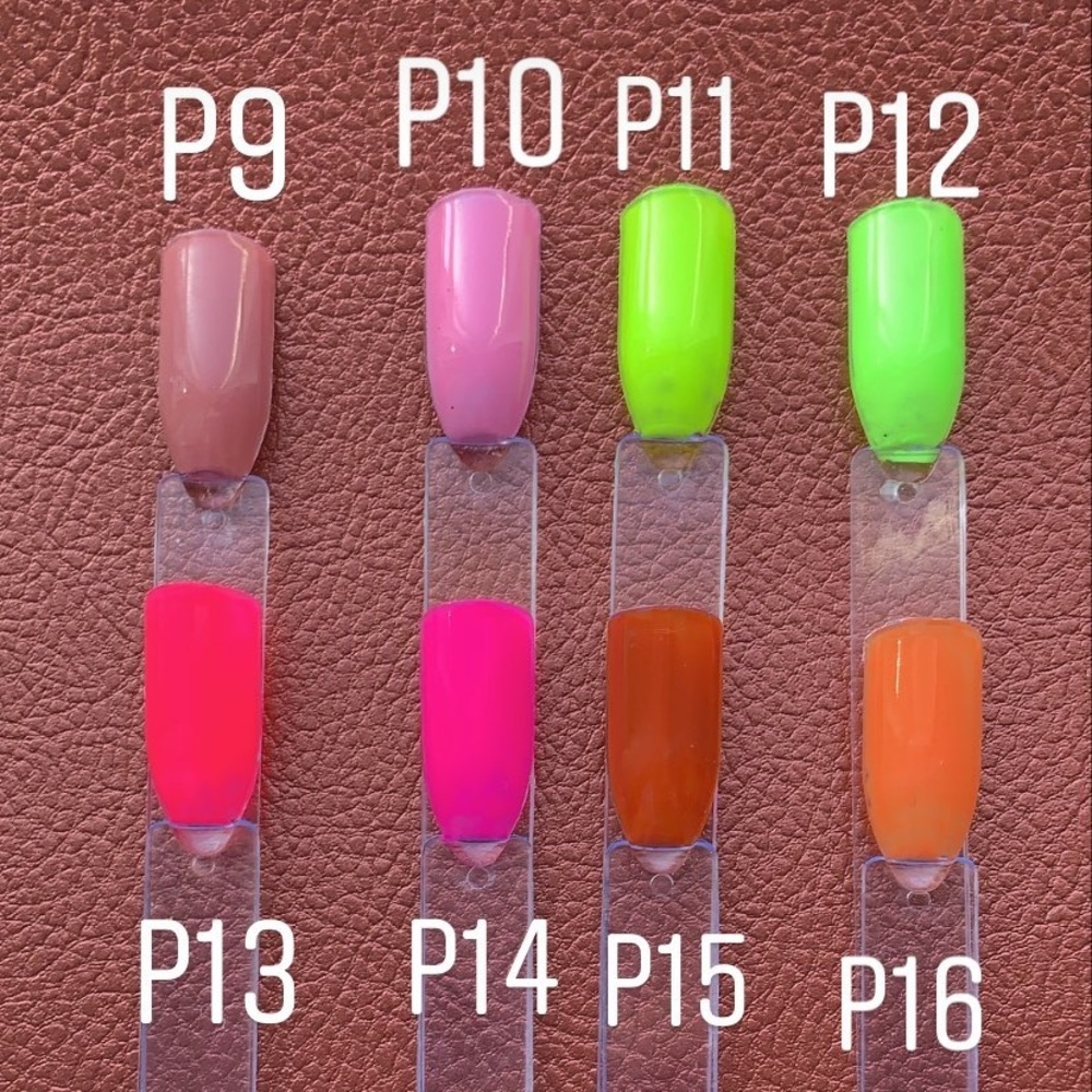 Custom made press-on nails - Picture 8 of 9